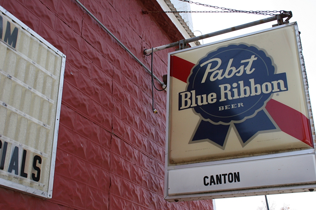 Signage on the Canton pub near the Iowa border. Minnesota Prairie Roots file photo 2012.